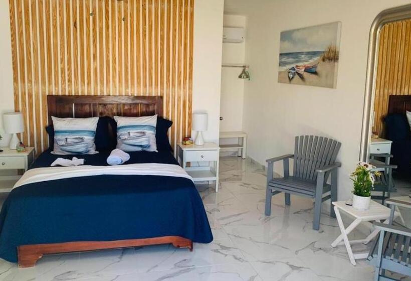 غرفة قياسية, La Isla Bonita