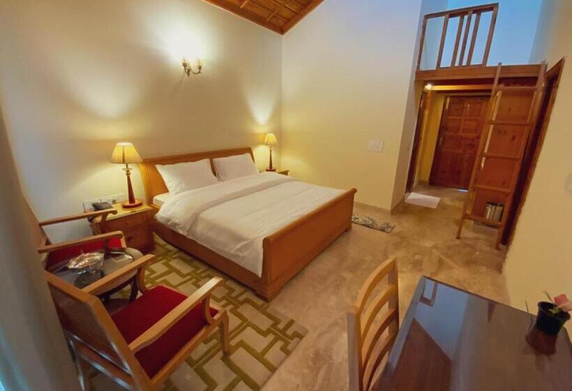 Family Suite, Sumer