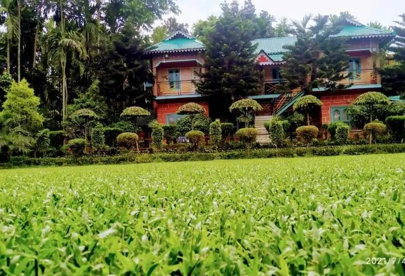 Standard Kolmen Hengen Huone Parveke, Vip S Ruposhi Bangla Eco Resort