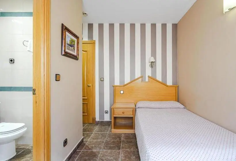 Standard Yhden Hengen Huone, Hostal Don Juan