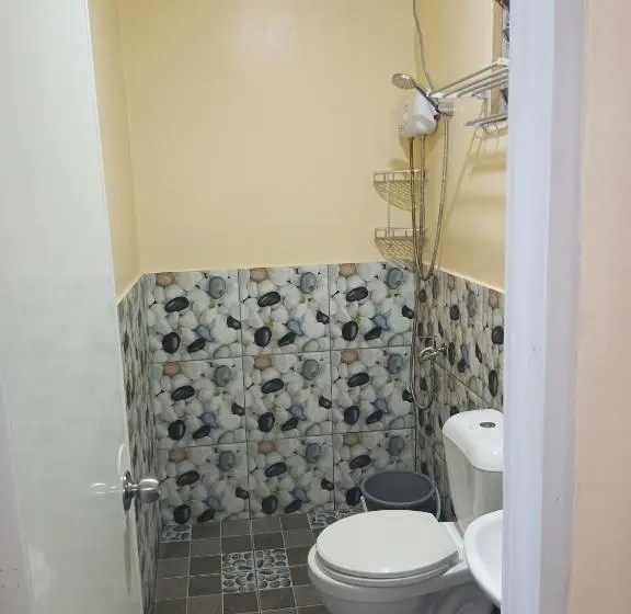 اتاق سوپریور خانوادگی, Moalboal Indino S Guesthouse Sardines Run And Sea Turtle 1 Minute Walking Distance
