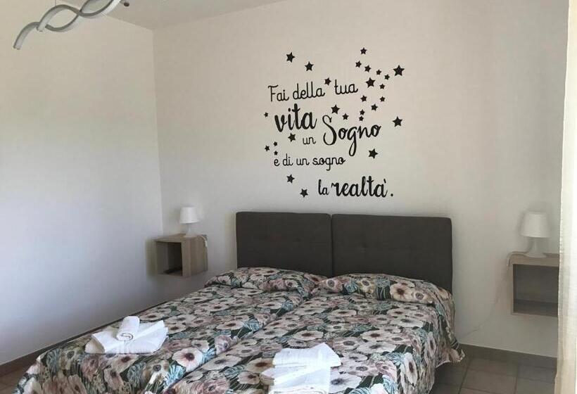 اتاق استاندارد با سرویس بهداشتی مشترک, B&b Mamì