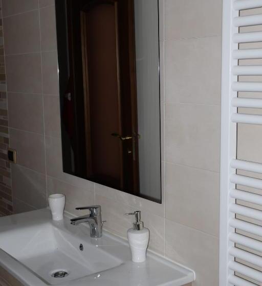 Standard room with outdoor bath, B&b Mamì