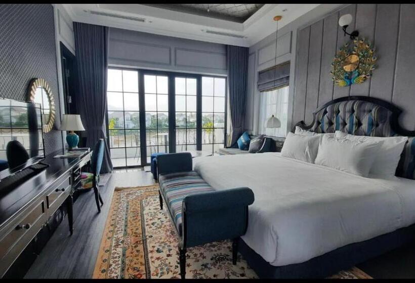 اتاق لوکس, Biệt Thự đảo Kim Liên Vườn Vua