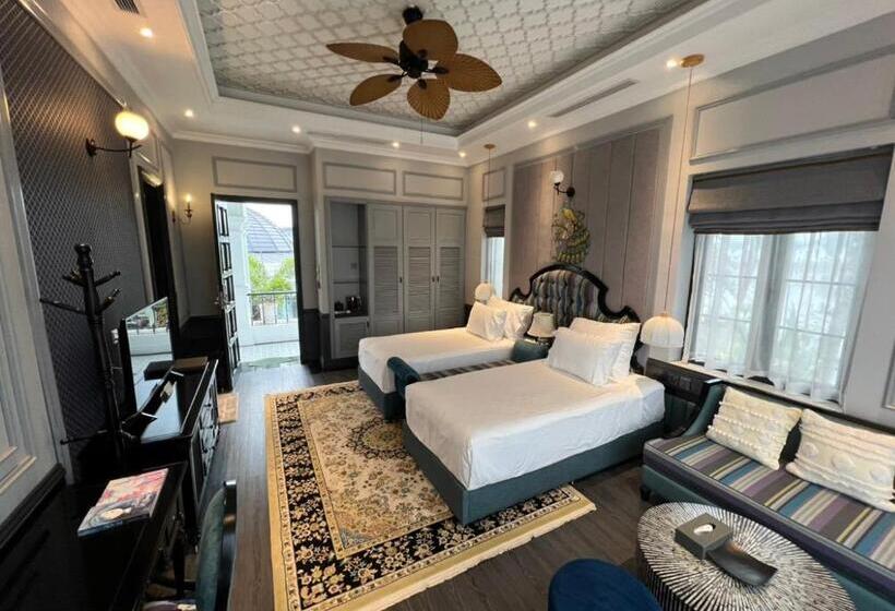 اتاق لوکس, Biệt Thự đảo Kim Liên Vườn Vua