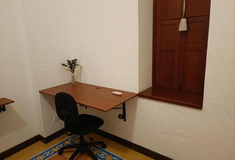 标准间, Casa Carambolo