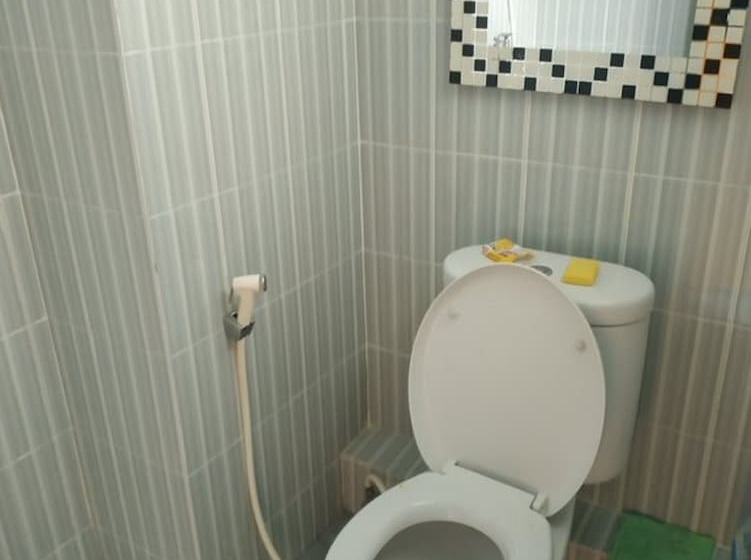 デラックスルーム, Oyo Life 92745 The Margo Monthly Stay