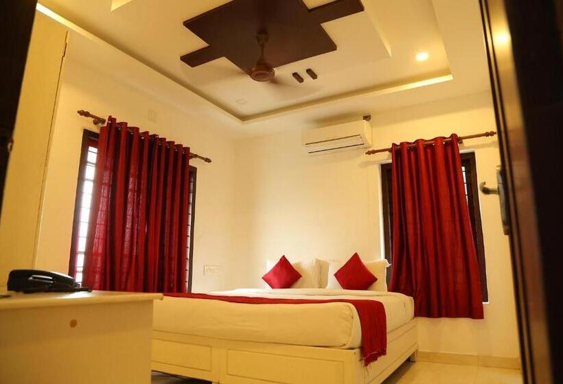 Standard-studio, Ritzy Village Residency