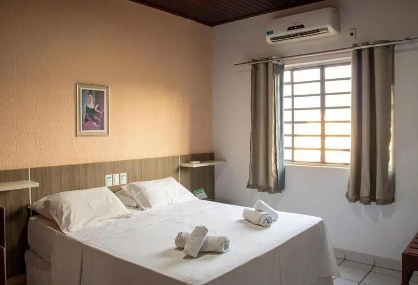 اتاق استاندارد یک نفره, Inácios Hotel Ltda