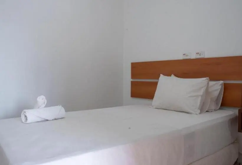 اتاق استاندارد یک نفره, Inácios Hotel Ltda