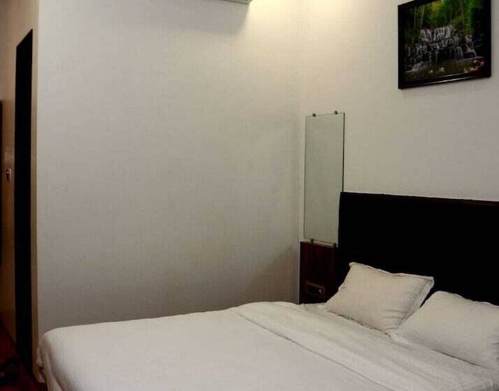 חדר משפחתי, Relax Beach Resort