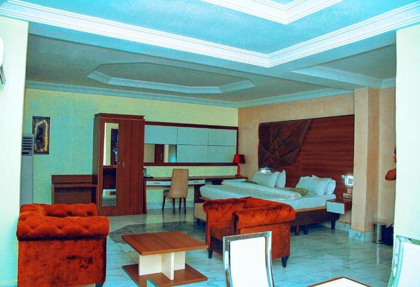 سوئیت پرزیدنت, Top Rank Hotel Galaxy Asaba