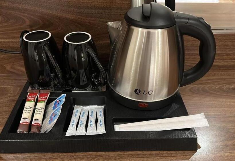 استودیوی استاندارد, ميلاس للوحدات المفروشة