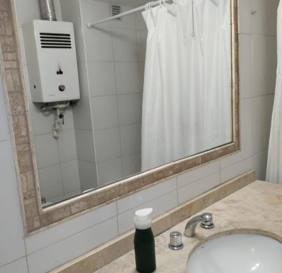 スタンダードルーム, Houselyon