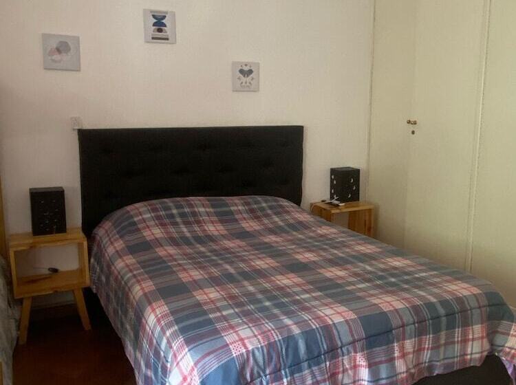 スタンダード４人部屋, Houselyon