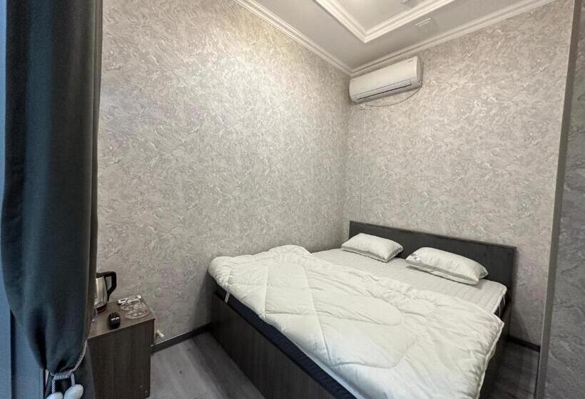 اتاق اکونومی, Byond Hotel & Hostel