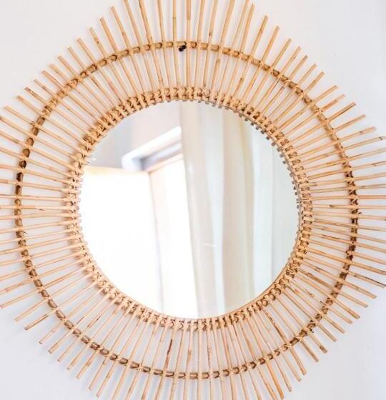 חדר סטנדרט, Pompon