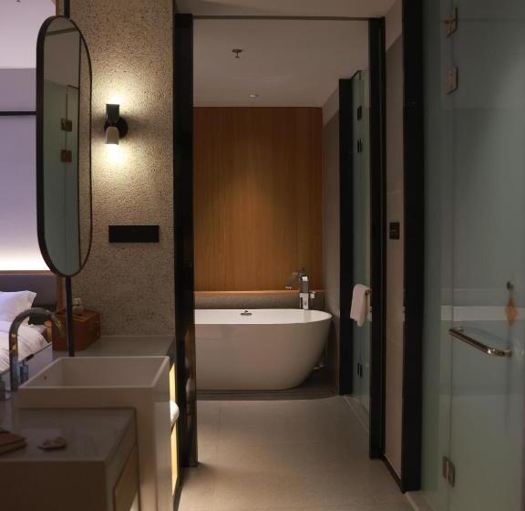 سوییت جونیور با بالکن, Timeless Boutique House Shanghai