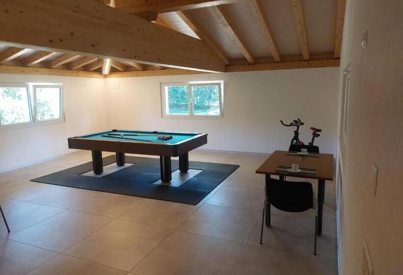 Трехместный Номер Стандарт Совместная Ванная, Chambres De La Tuilerie