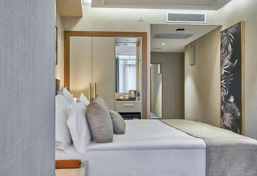 四人高级间, Rayelin Hotel Istanbul Old City