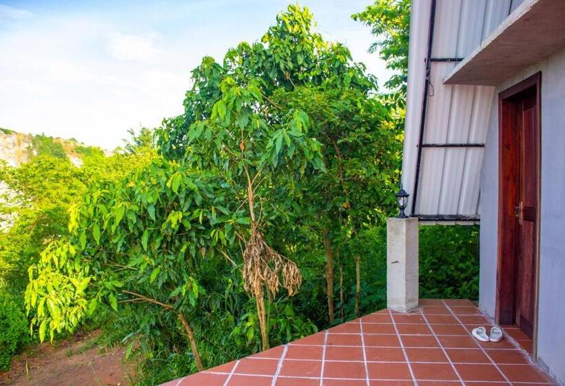 Бунгало Стандарт Вид на Сад, Sabay Farm