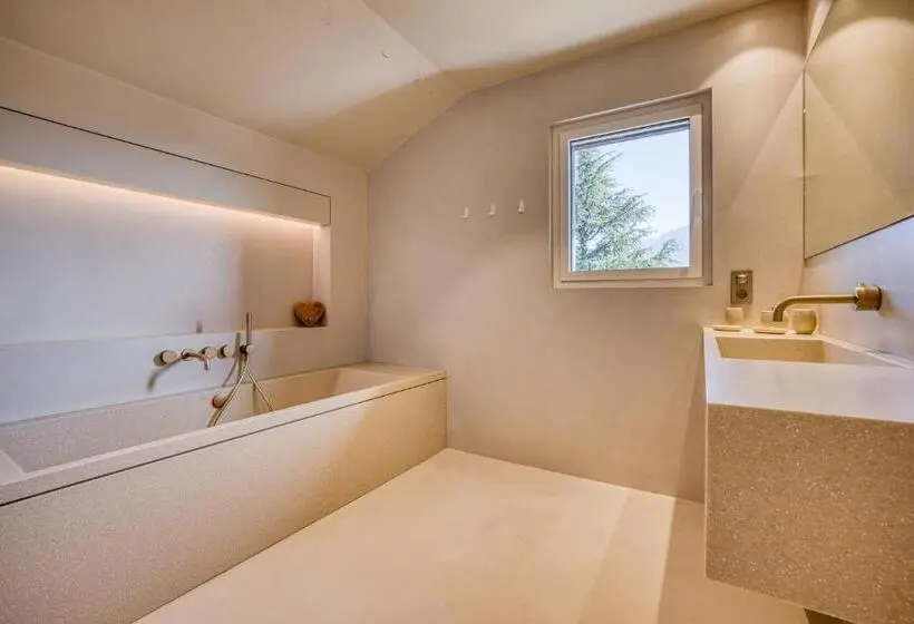 Standard-huone Järvinäkymä, Maison Gokan