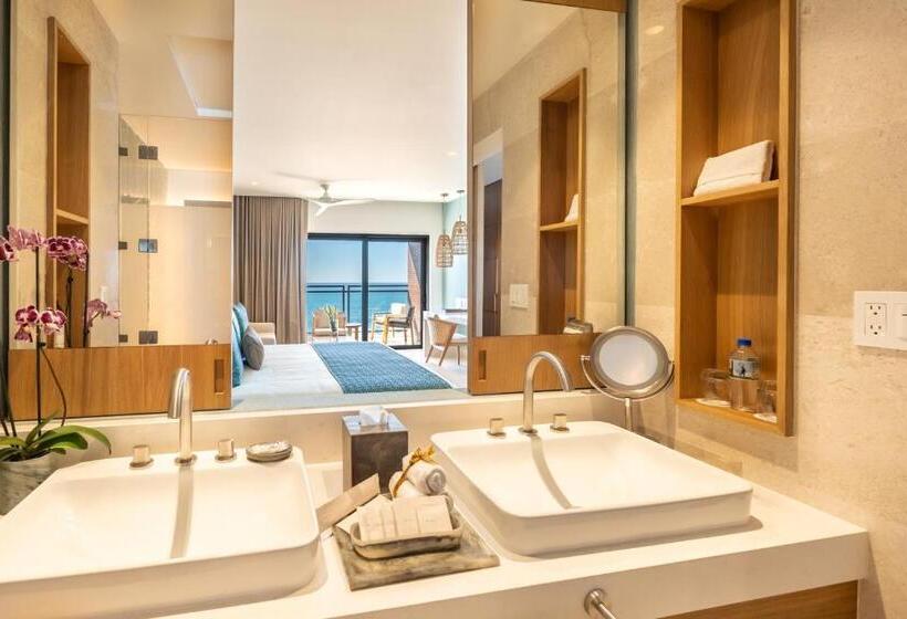 キングサイズベッドのデラックススイート, Dreams Estrella Del Mar Mazatlán Golf & Spa Resort