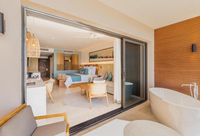 Полулюкс Клуб, Dreams Estrella Del Mar Mazatlán Golf & Spa Resort