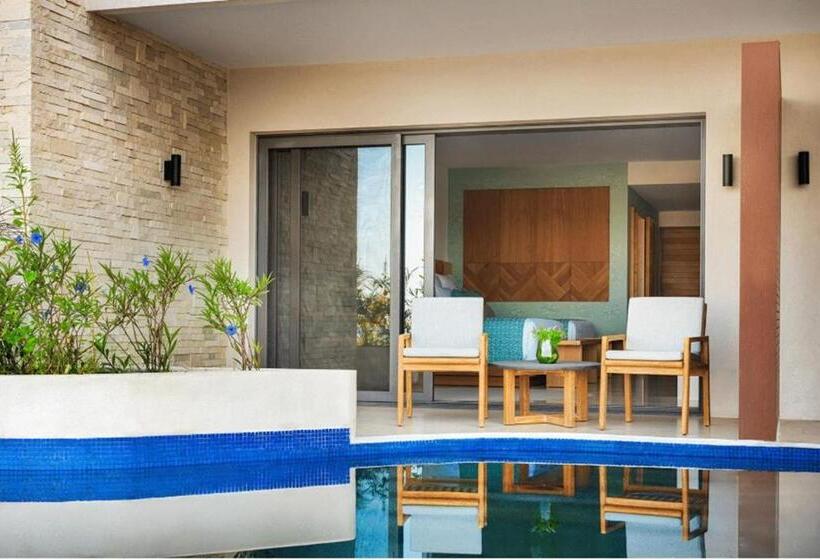 Полулюкс, Dreams Estrella Del Mar Mazatlán Golf & Spa Resort