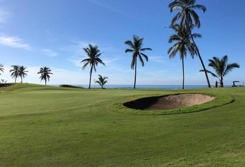 スイートクラブ シービュー, Dreams Estrella Del Mar Mazatlán Golf & Spa Resort