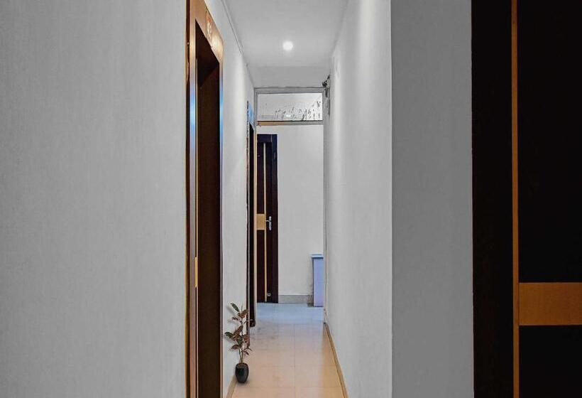 غرفة كلاسيكية ثلاثية, Flagship Hotel Greenmoods