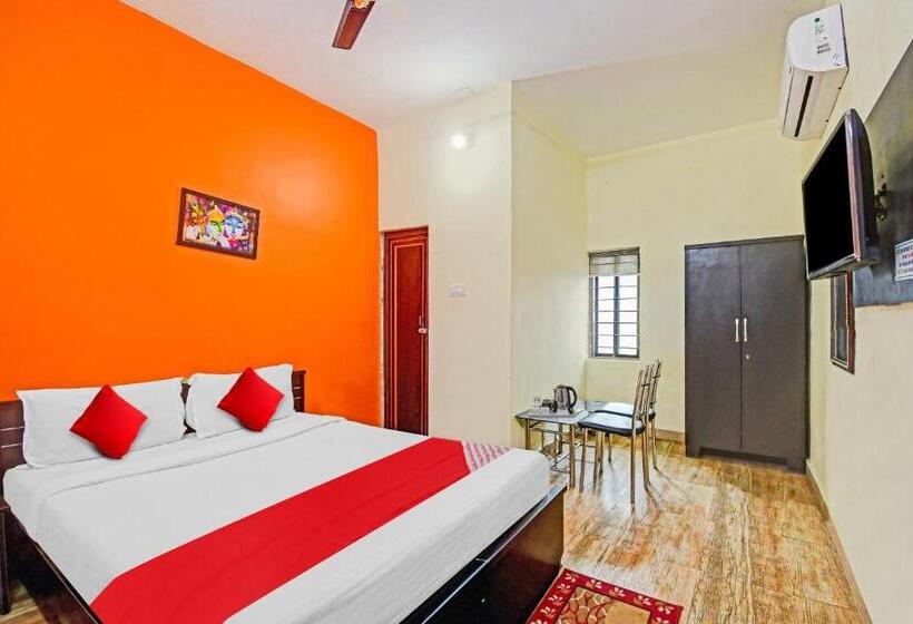 غرفة كلاسيكية ثلاثية, Flagship Hotel Greenmoods