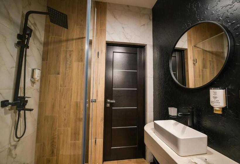 اتاق استاندارد, садиба на кодимі