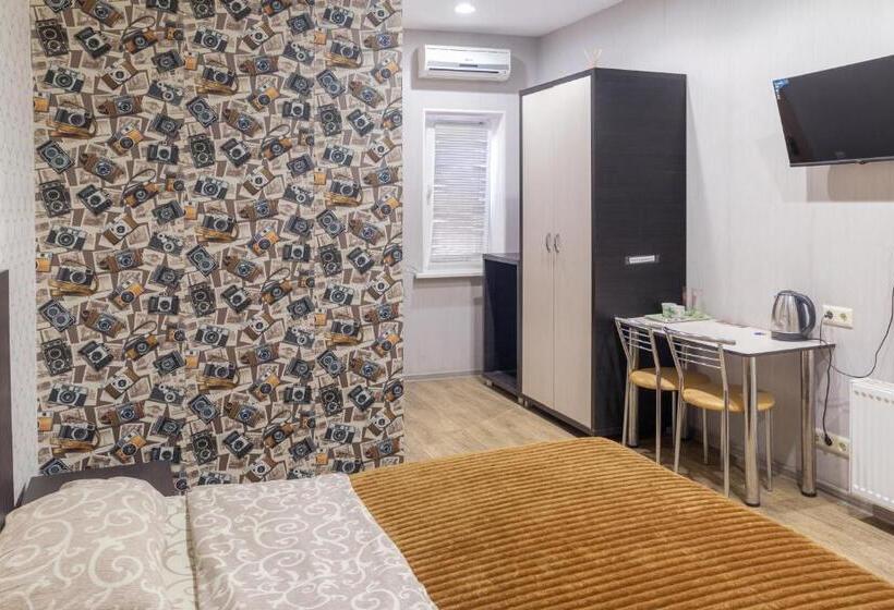 اتاق استاندارد, окремі номери поруч з південним вокзалом