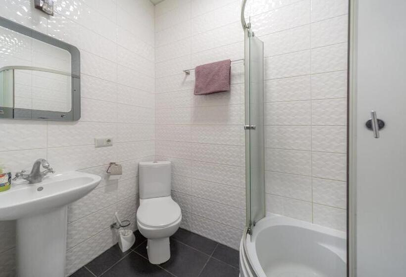 اتاق استاندارد, окремі номери поруч з південним вокзалом