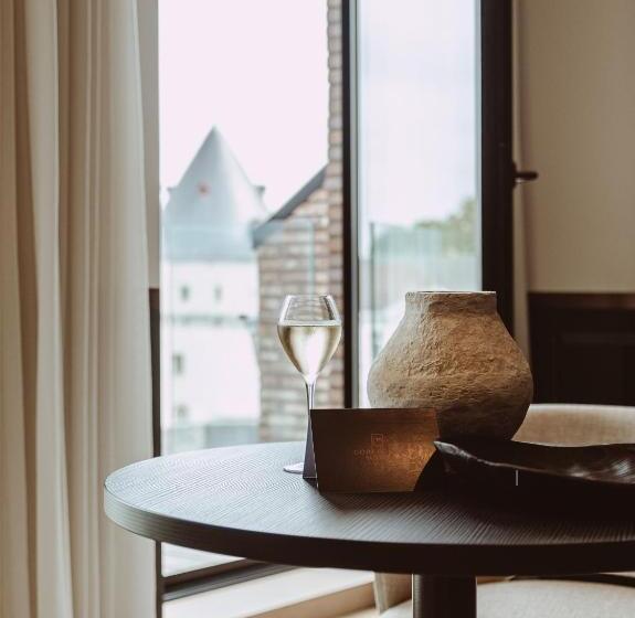 발코니 디럭스 룸, Cobergher