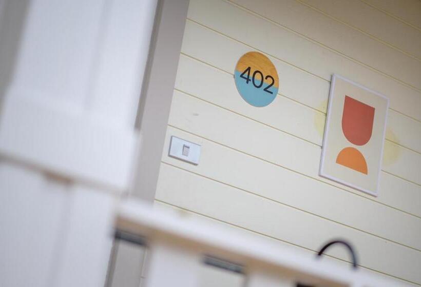 Трехместный Номер Стандарт с Балконом, Halo Sea Koh Larn