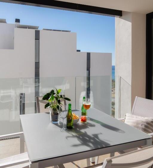 شقة غرفة نوم واحدة مزودة بتراس مطلة على البحر, Horizonte Line