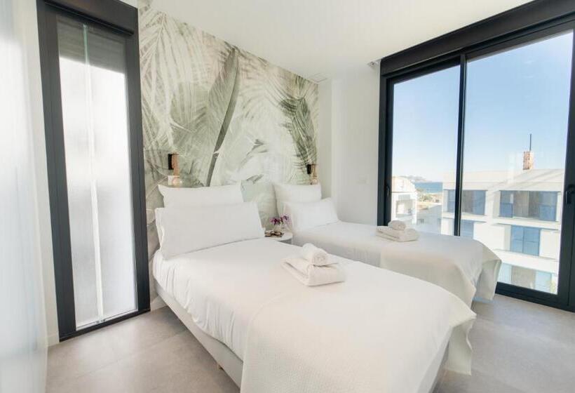 شقة سوبيريور من غرفتي نوم مطلة على البحر, Horizonte Line