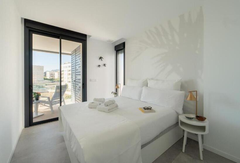 شقة سوبيريور من غرفتي نوم مطلة على البحر, Horizonte Line