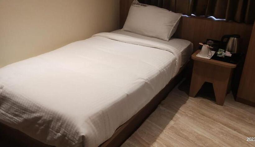 Номер Economy Индивидуальный, Indian Imperial