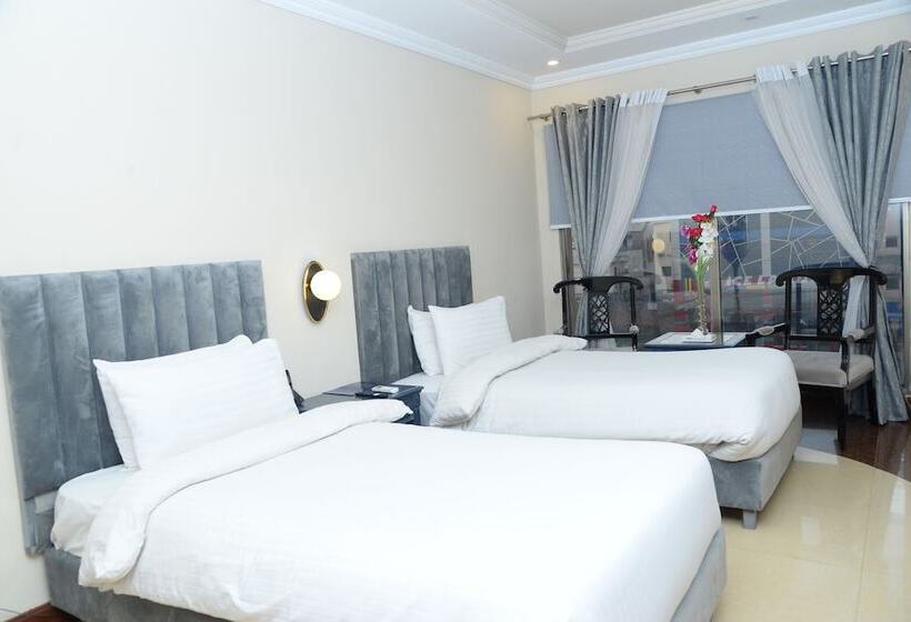 اتاق لوکس, Magnum Inn