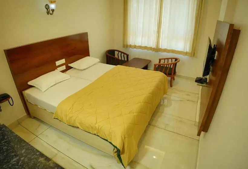 Deluxe Yhden Hengen Huone, Nts Sagar Yatri Nivas