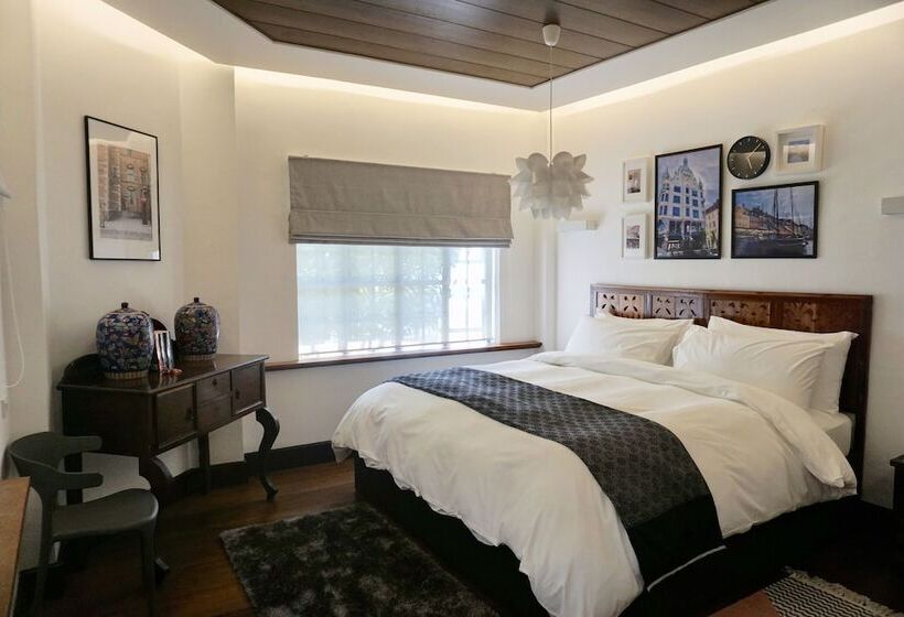 סוויטה משפחתית, Nuuk Taal Lake