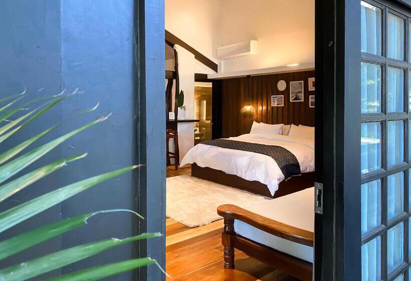 סוויטת ג'וניור עם מרפסת, Nuuk Taal Lake