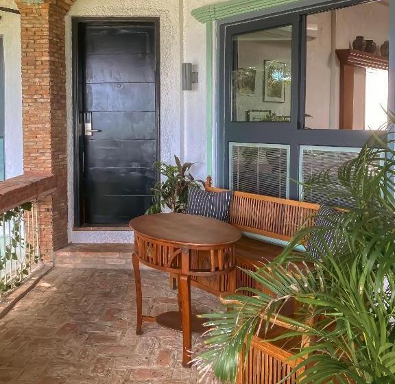 סוויטת 2 חדרי שינה, Nuuk Taal Lake