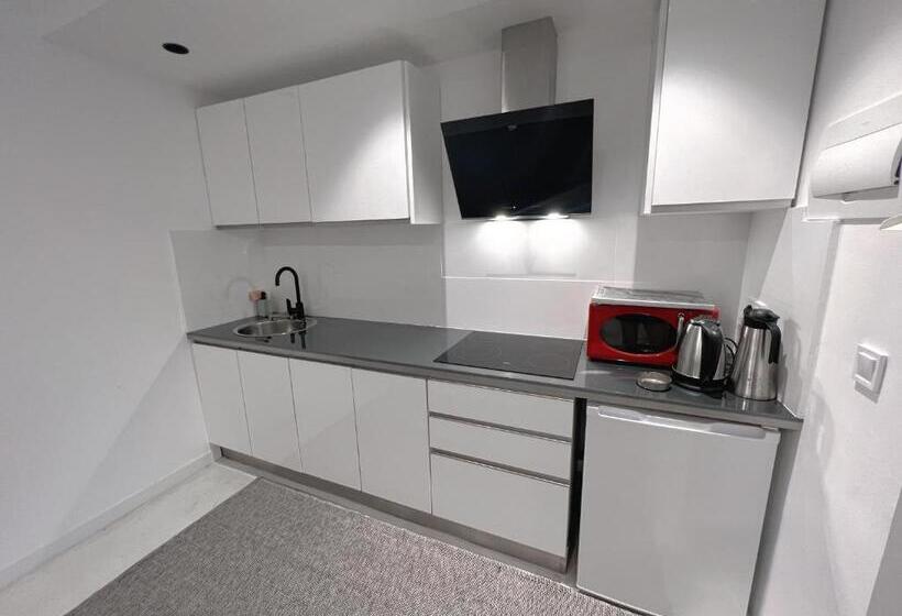 Апартаменты 1 Спальня Вид на Море, Hug Hotel2022