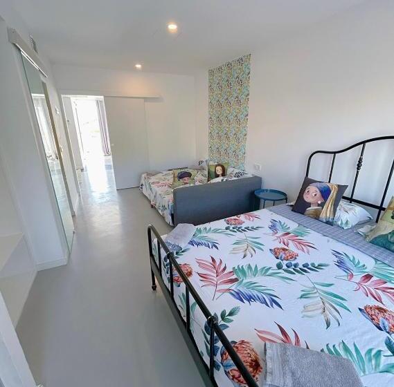 Семейный Номер Вид на Море, Hug Hotel2022