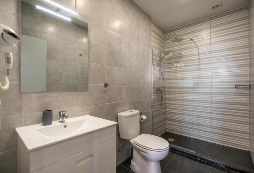 Номер Стандарт, Leevin Guesthouse