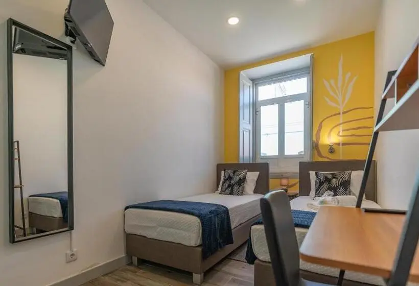 Standard-huone Jaettu Kylpyhuone, Leevin Guesthouse